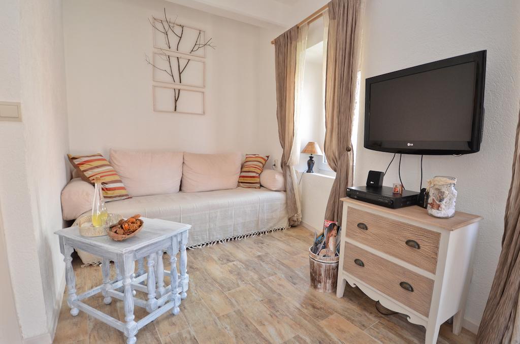 Bell Tower Apartment Budva Room photo